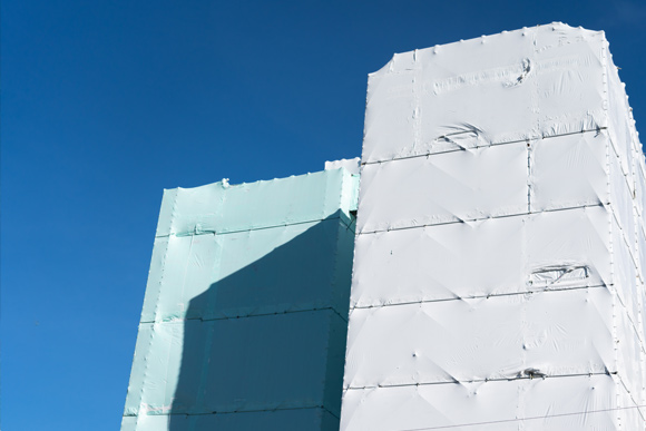 Emergency Roof Tarp on a hot sunny day in Boca Raton 