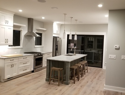 Kitchen remodel for Delray Beach, FL home with island and seating